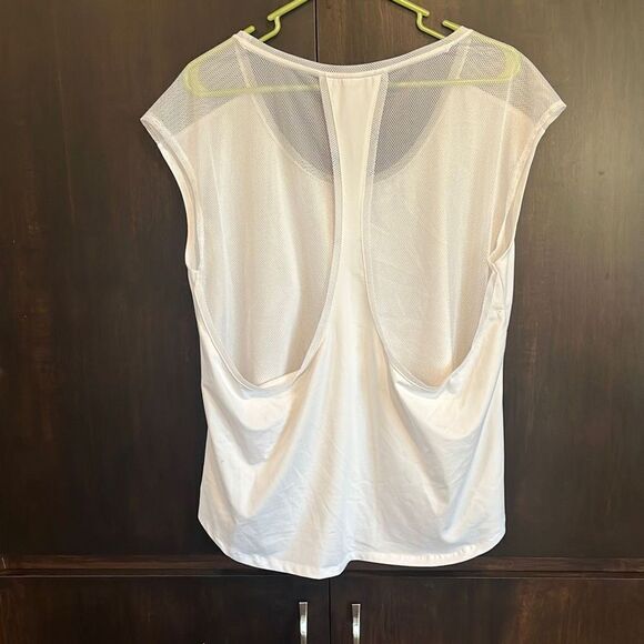 Fabletics White Layer Mesh Racerback Top 1X - Picture 2 of 5